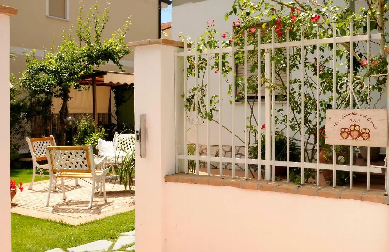 Tre Civette Sul Como Bed & Breakfast Marina di Massa