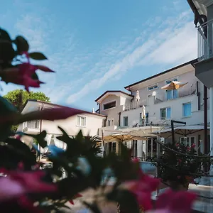 Stella Della Versilia Hotel